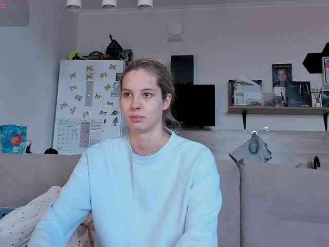 Girlalonehome