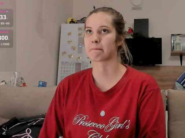 Girlalonehome Girlalonehome