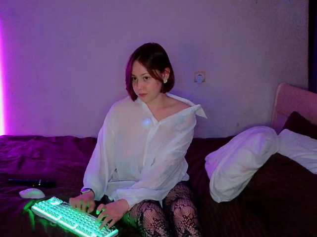 sweetdreamss, en directo ahora en BongaCams