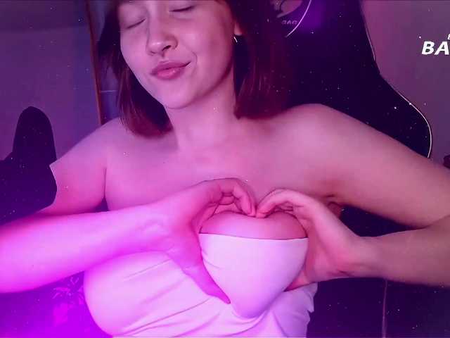 sweetdreamss live cam on BongaCams
