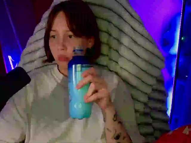 sweetdreamss cam belle