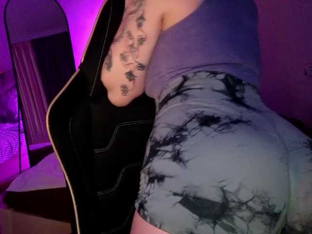 sweetdreamss live cam on BongaCams