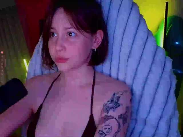 sweetdreamss live cam on BongaCams