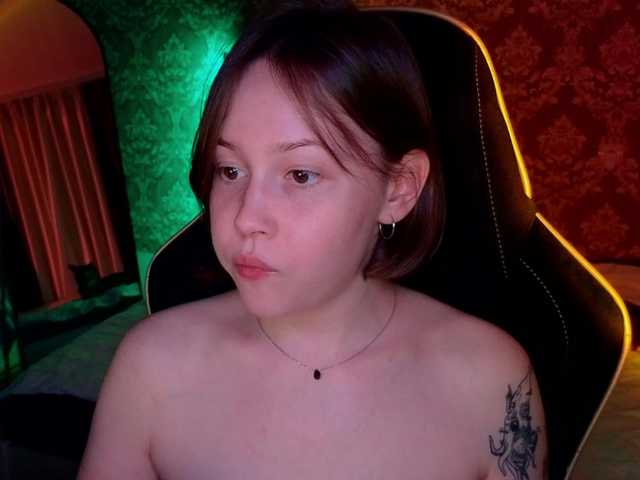 -sweetdreamss- live cam preview