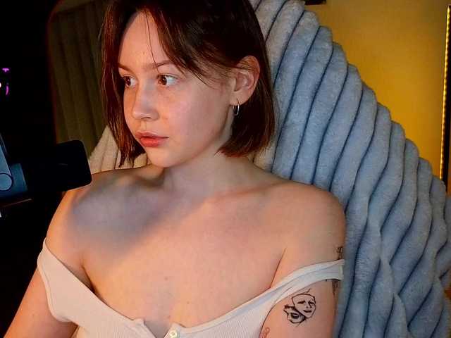 sweetdreamss's BongaCams show and profile