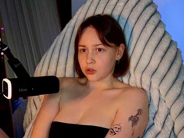 sweetdreamss's BongaCams show and profile