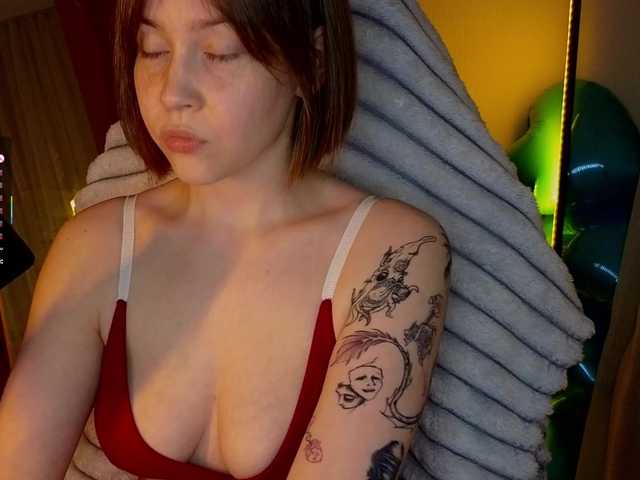 sweetdreamss live cam on BongaCams