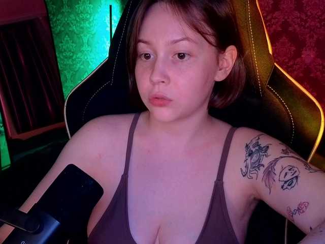 -sweetdreamss- live cam preview
