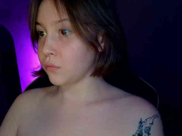 Model: -sweetdreamss-