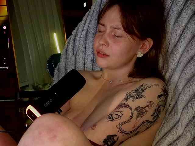 Модель: -sweetdreamss-