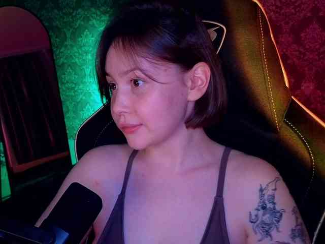 -sweetdreamss-'s live stream