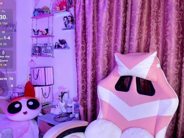 Alice-Cristofer live cam on BongaCams