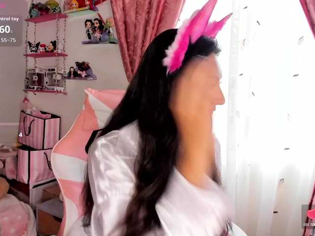 Alice-Cristofer live cam on BongaCams