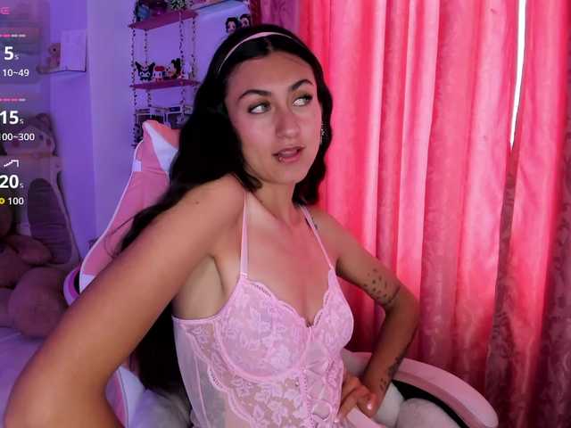 Alice-Cristofer live cam on BongaCams