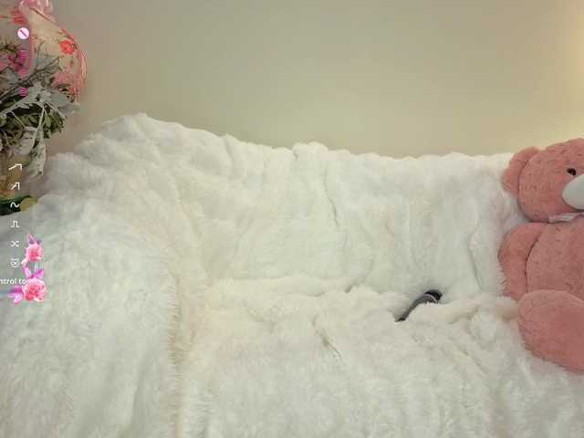 milli-sunrise live webcam show