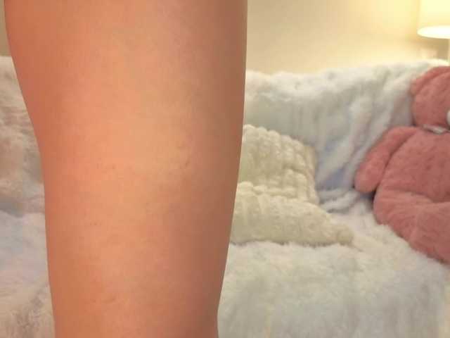 milli-sunrise live cam on BongaCams