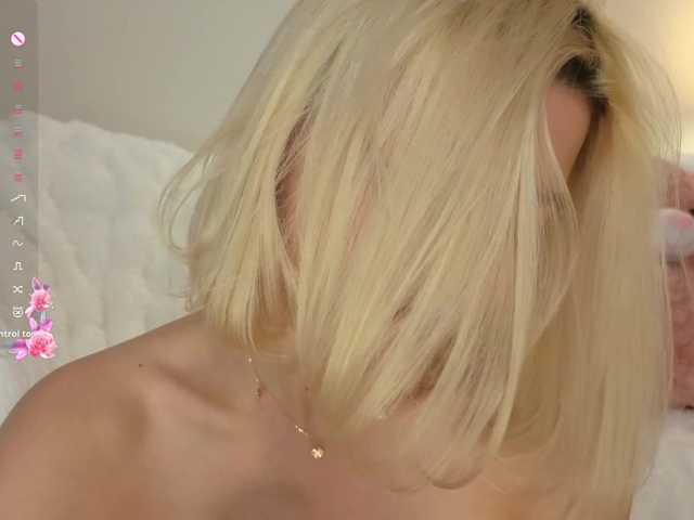 milli-sunrise live webcam show