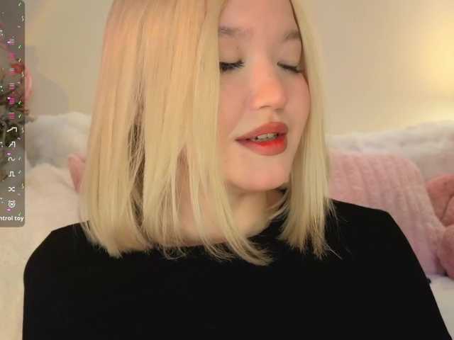 milli-sunrise live webcam show