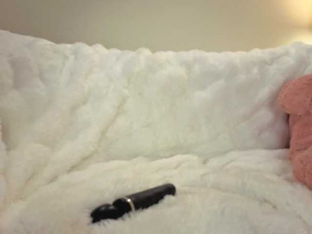 milli-sunrise live webcam show