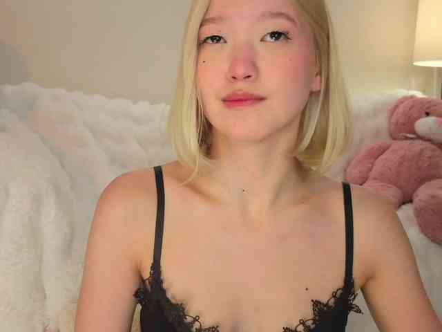 milli-sunrise Sex Cam Show
