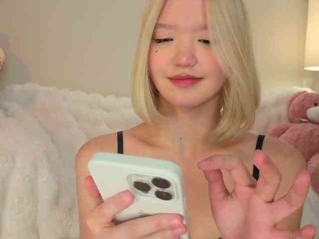 milli-sunrise Sex Cam Show