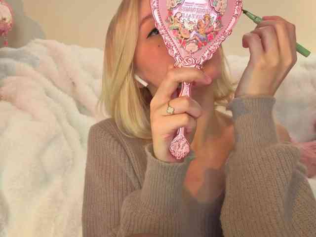 milli-sunrise Sex Cam Show
