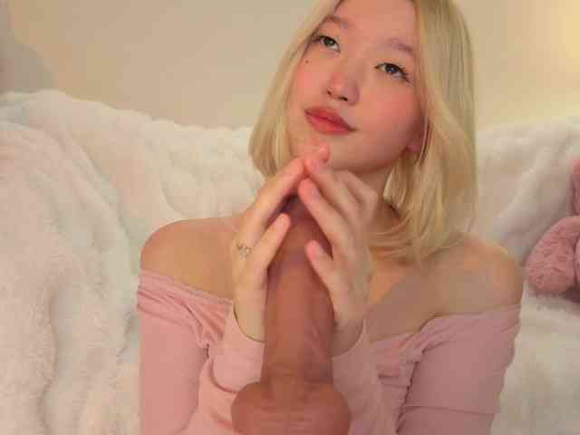 milli-sunrise Sex Cam Show