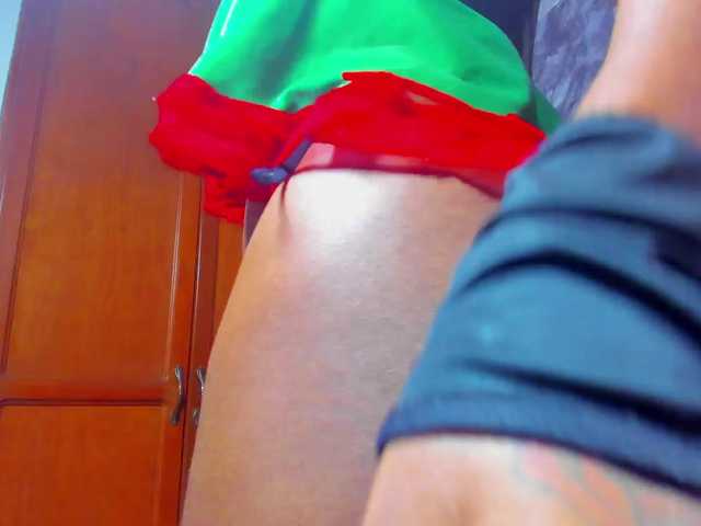 EMMAPARIS live cam on BongaCams