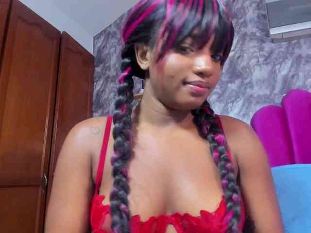 EMMA_PARIS webcam