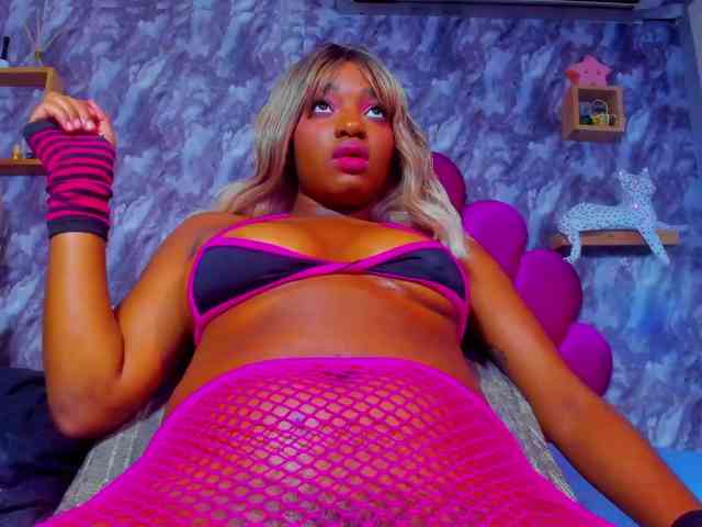 EMMA_PARIS webcam