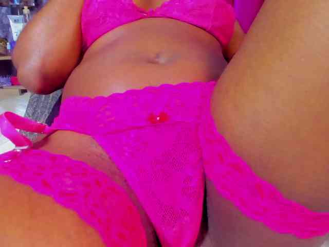 EMMA_PARIS webcam