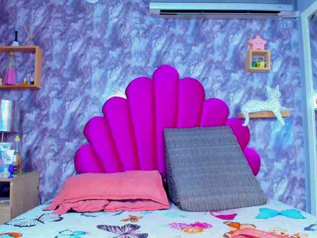EMMA_PARIS webcam
