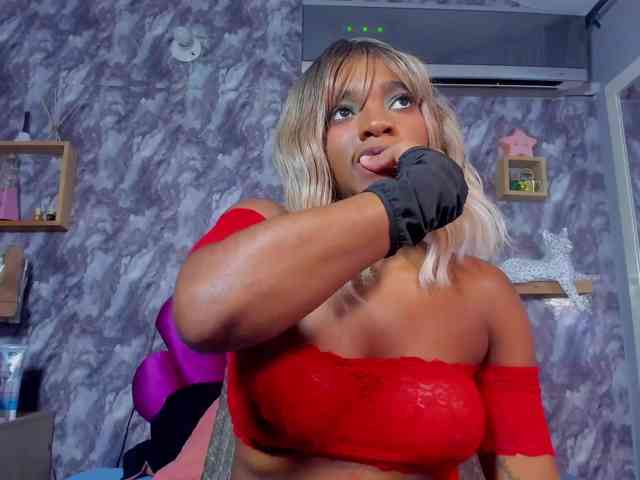 EMMA_PARIS webcam