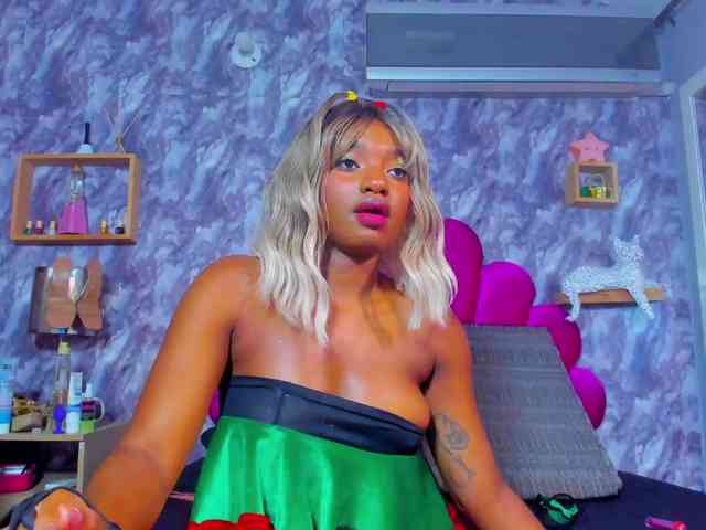 EMMA_PARIS webcam