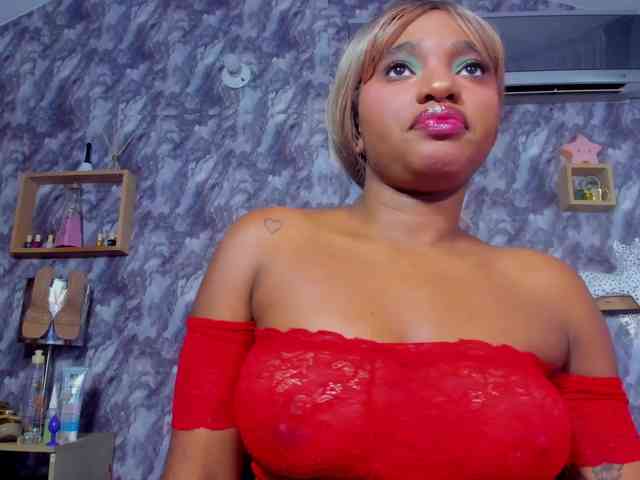 EMMA_PARIS webcam