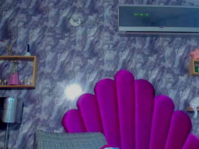EMMA_PARIS webcam