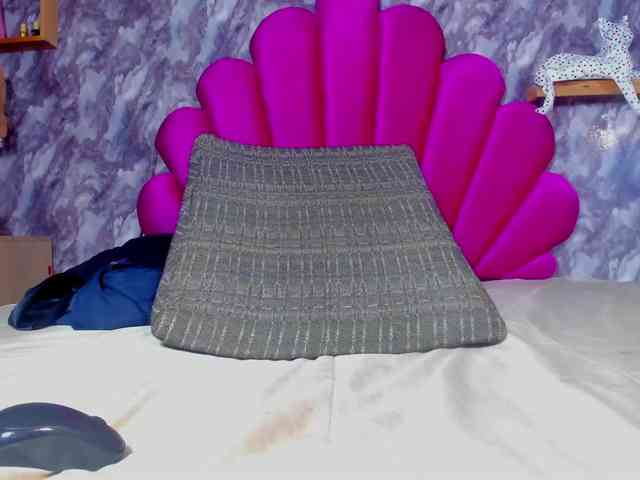 EMMA_PARIS webcam