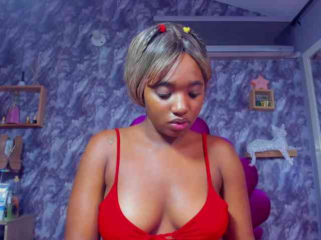 EMMA_PARIS webcam