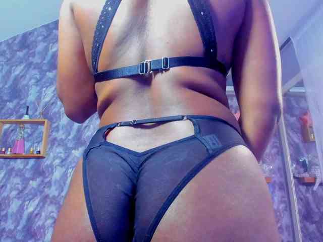 EMMA_PARIS webcam