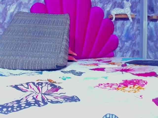 EMMA_PARIS webcam