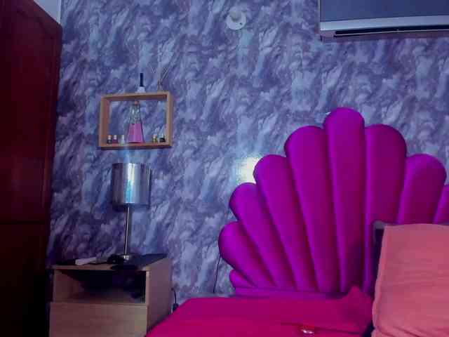EMMA_PARIS webcam