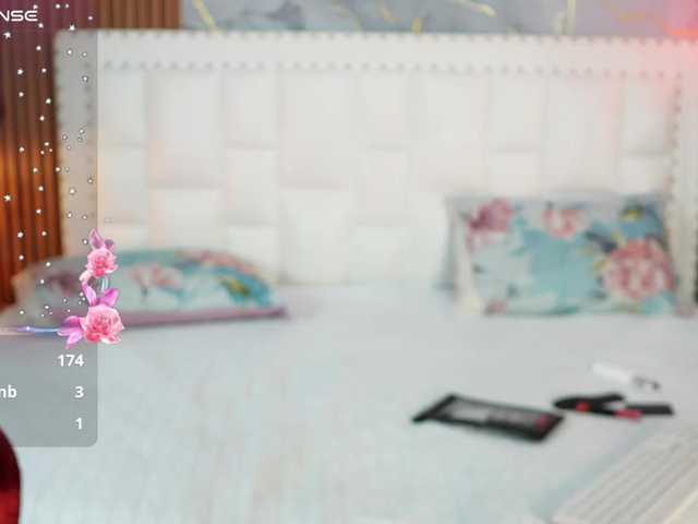 horny18girl live cam on BongaCams