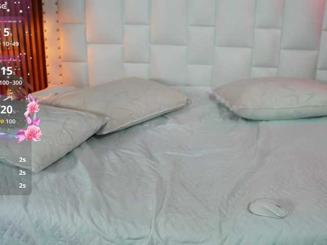horny18girl live cam on BongaCams