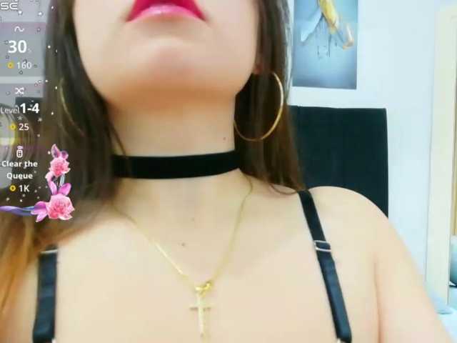horny18girl live cam on BongaCams