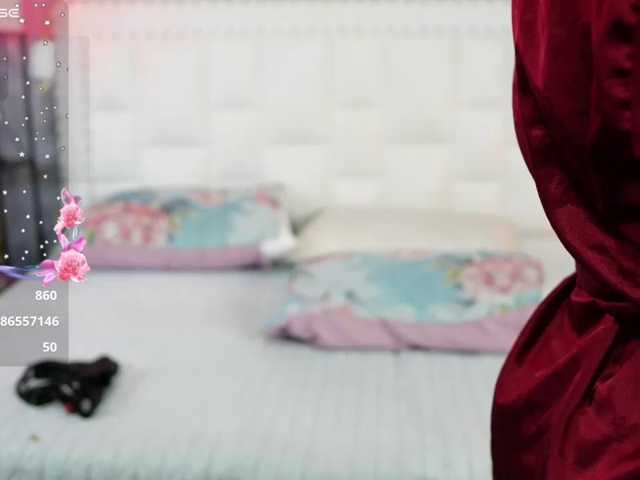 horny18girl live cam on BongaCams
