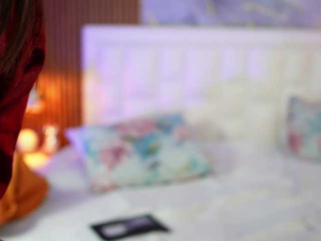horny18girl live cam on BongaCams
