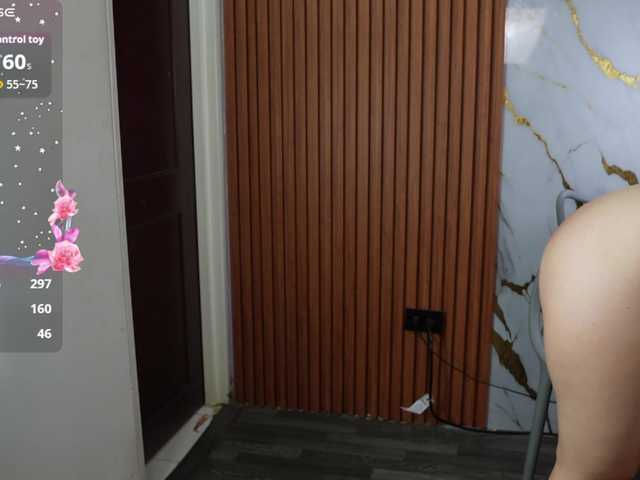 horny18girl live cam on BongaCams