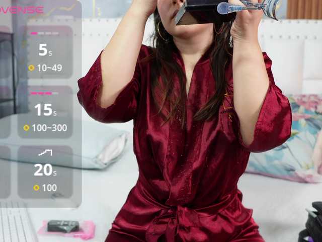 horny18girl live cam on BongaCams