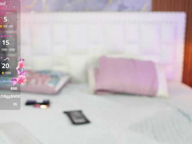 horny18girl live cam on BongaCams