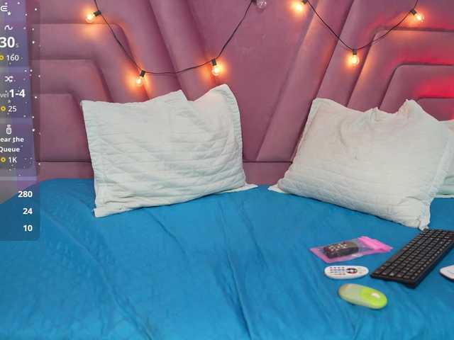 horny18girl live cam on BongaCams